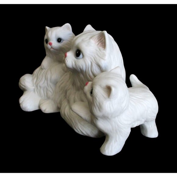 Homco White Ceramic Cat Family Figurine Mother & Kittens Vintage Collectible - Picture 4 of 8